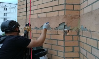 Обследование фасада здания в Челябинске в октябре